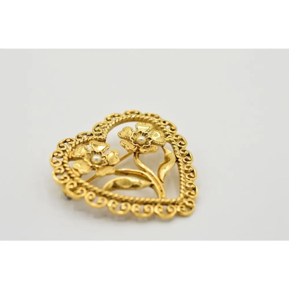 Vintage Pin Brooch Gold Floral Flower Heart Faux Seed Pearl Bead Metal 1980s 9B